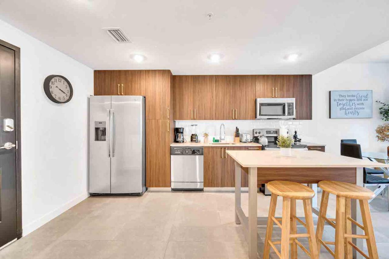 Charming Apt In The Heart Of Downtown With Free Parking Miami Eksteriør billede