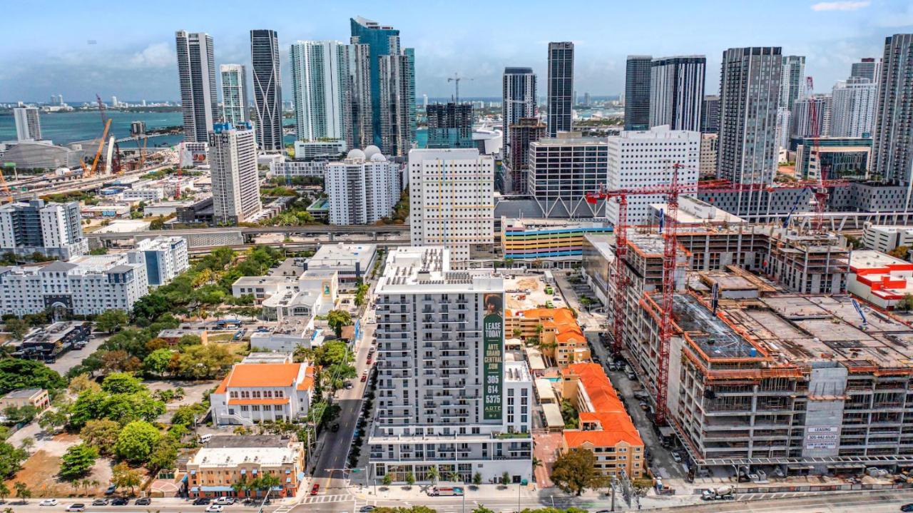 Charming Apt In The Heart Of Downtown With Free Parking Miami Eksteriør billede